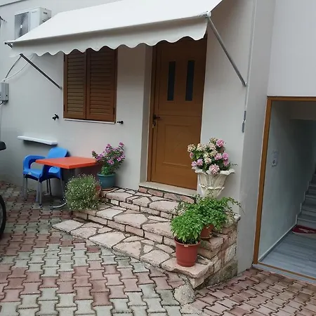 Ksamil Apartments Exterior photo