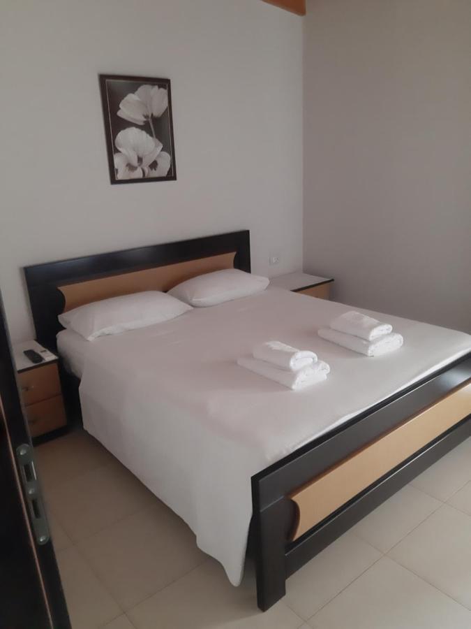 Ksamil Apartments Апартаменти *