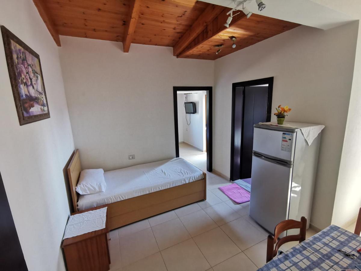 Ksamil Apartments *